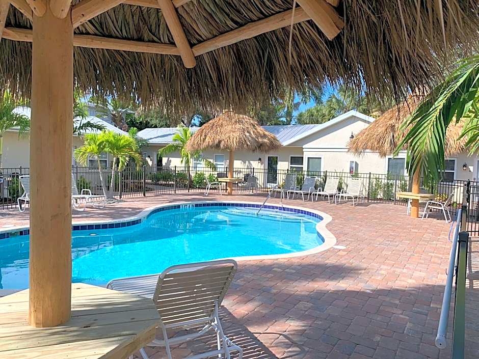 Twin Palms at Siesta