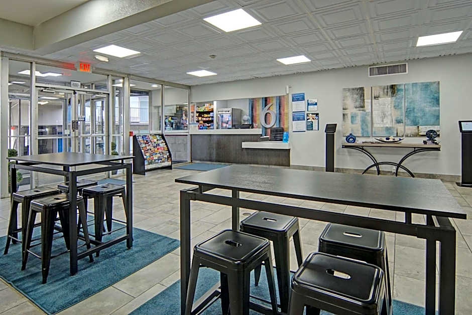 Studio 6 Mesquite, TX Town East