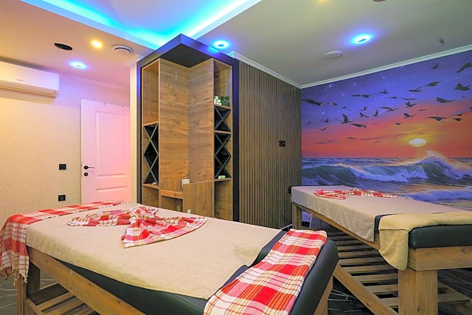 Kleopatra Arsi Hotel