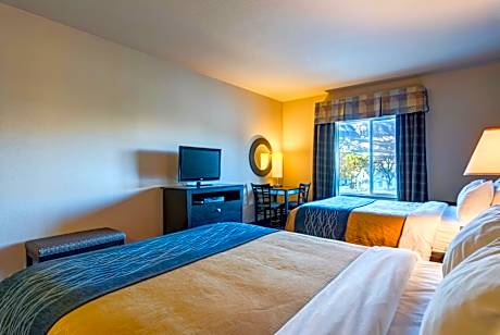 Standard Queen Room with Two Queen Beds