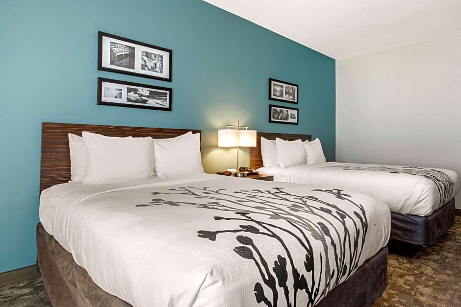 Sleep Inn & Suites Middletown