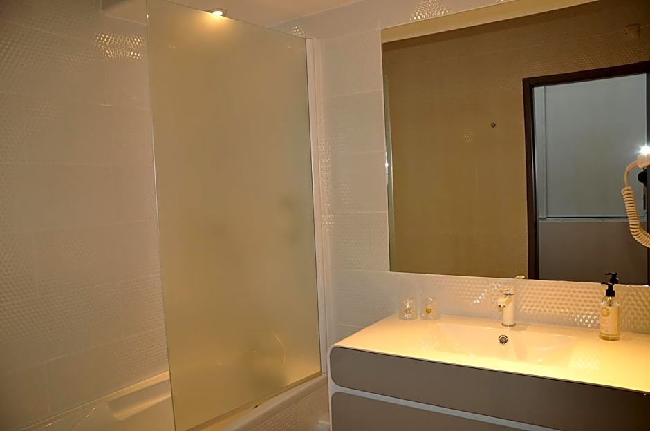 Privilège Hôtel & Apparts Eurociel Centre Comédie