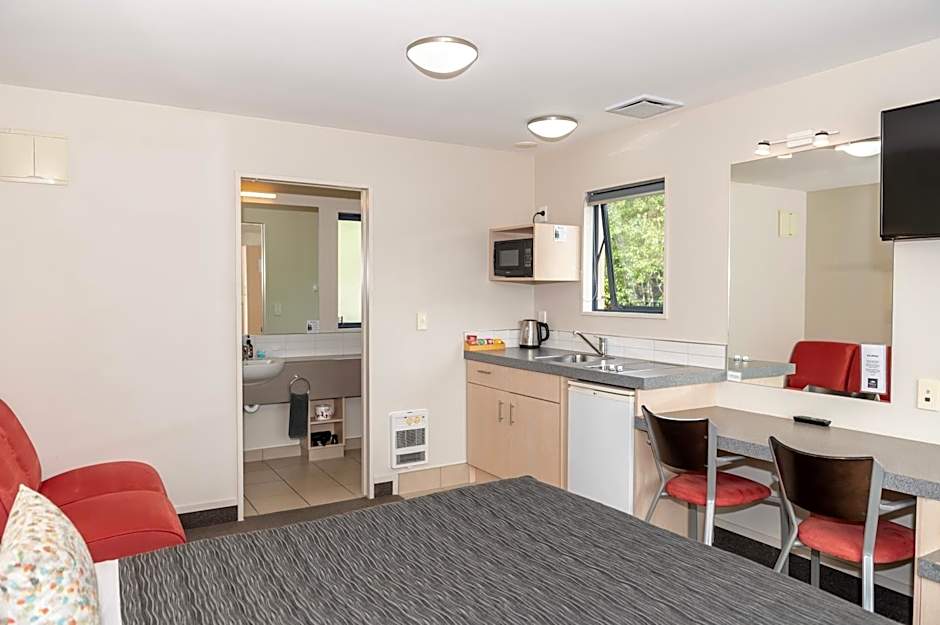 Bella Vista Fox Glacier Motel