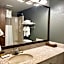 Best Western Plus Kelly Inn
