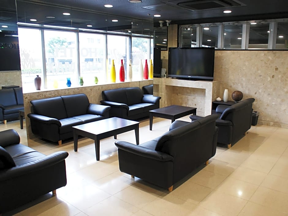 Hotel Livemax Naha