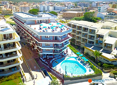 Hotel Soleado