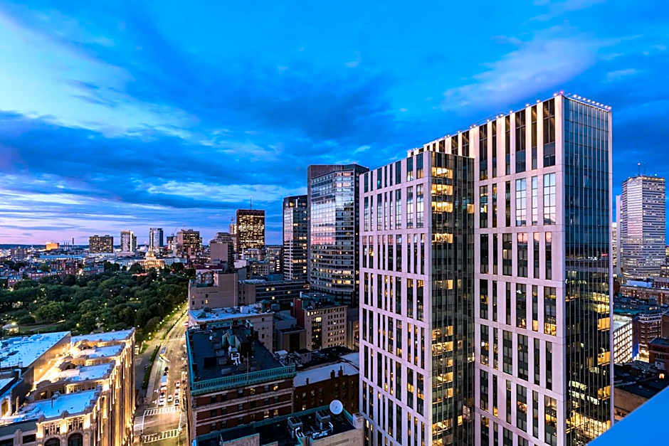 Moxy Boston Downtown