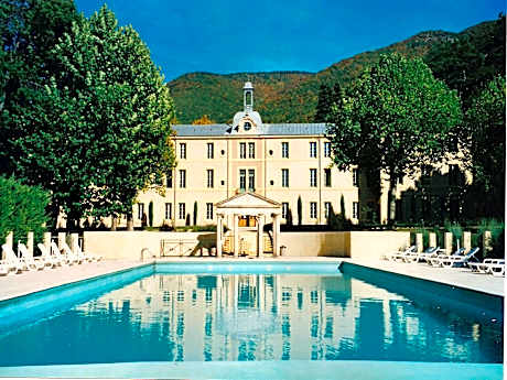 Apartment in Rhone Alpes near Ski Slopes