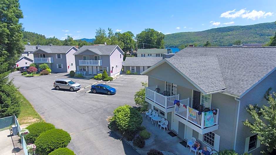Adirondack Retreat Inn & Suites