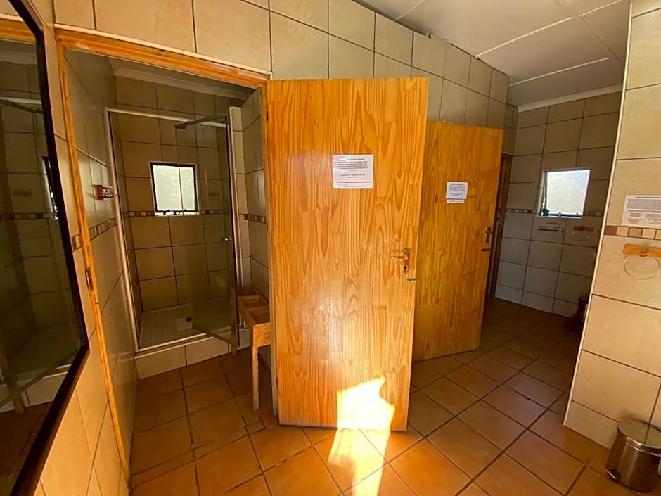 Sani Lodge & Cottages