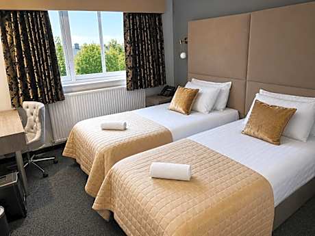 Superior Twin Guest Room