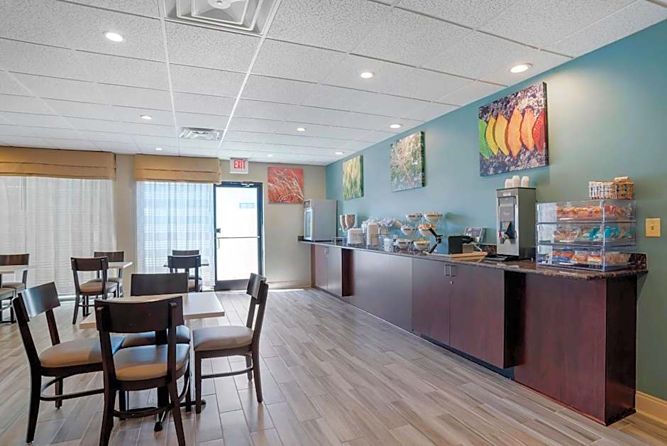 Sleep Inn & Suites Auburn Campus Area I-85