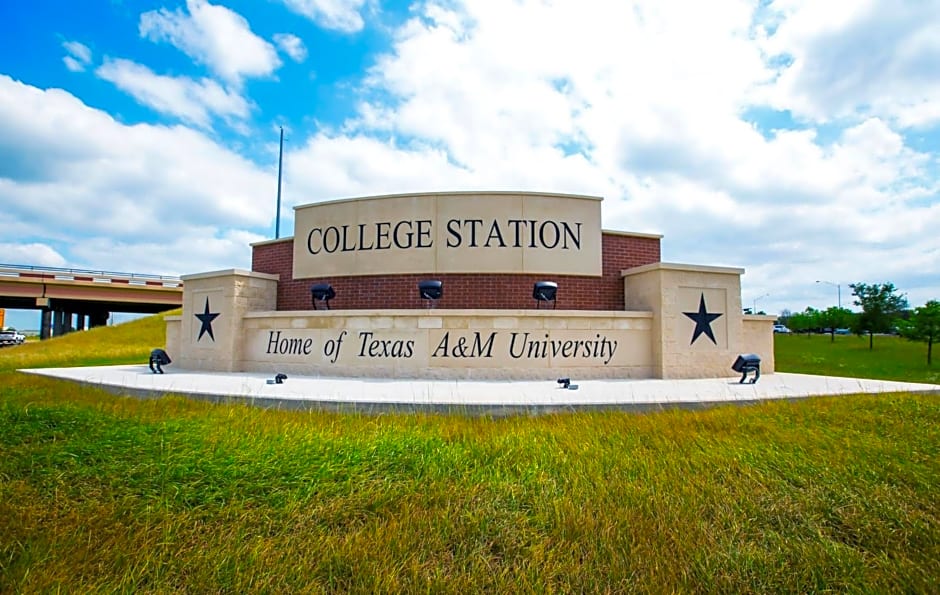 Holiday Inn Hotel & Suites College Station-Aggieland By IHG