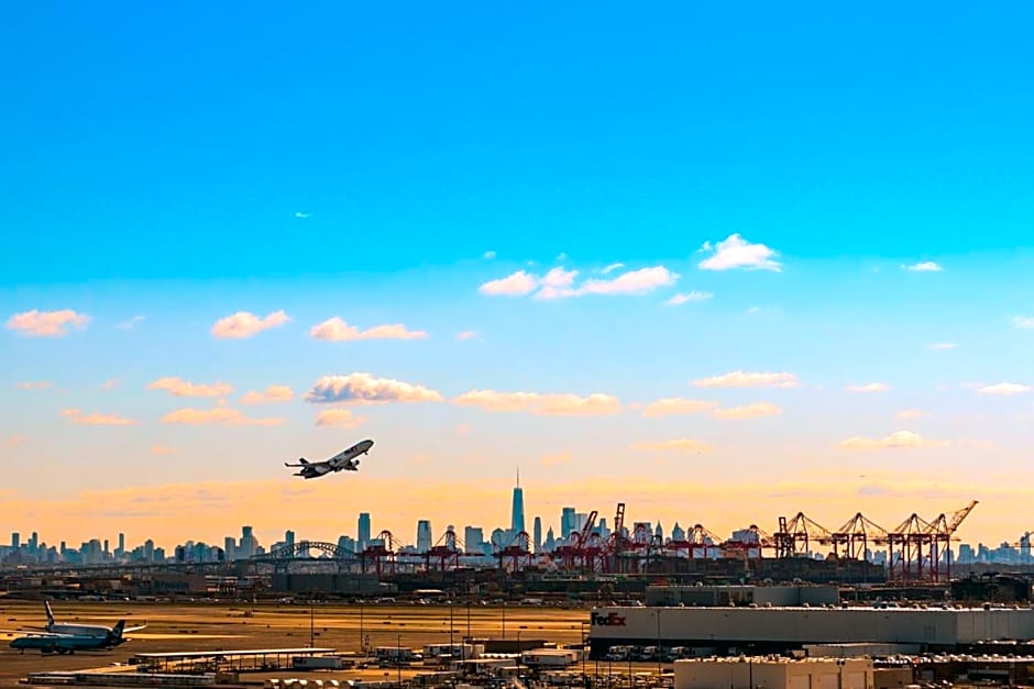 Crowne Plaza Newark Airport By IHG