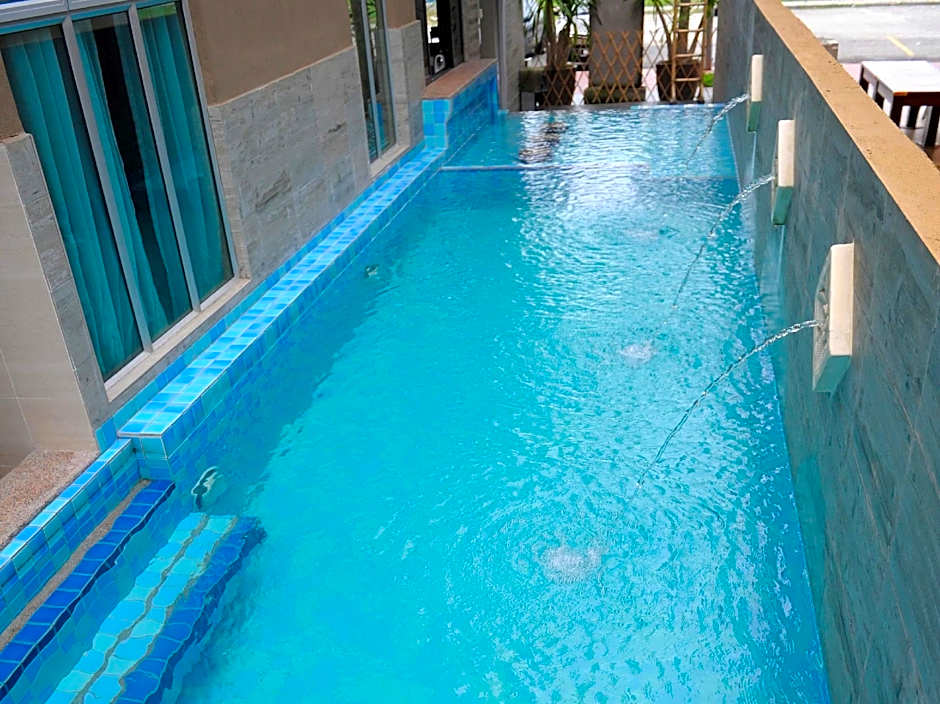 Sea Lion Firefly Concept Hotel