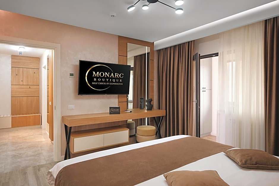MONARC Boutique ApartHotel - SELF CHECK-IN