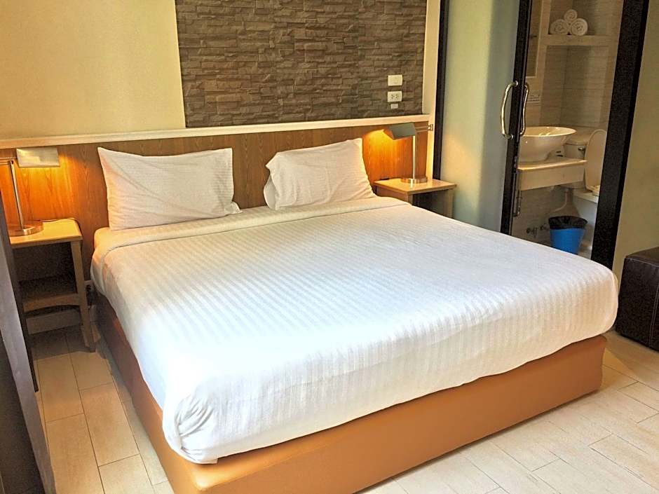 Bourbon St. Boutique