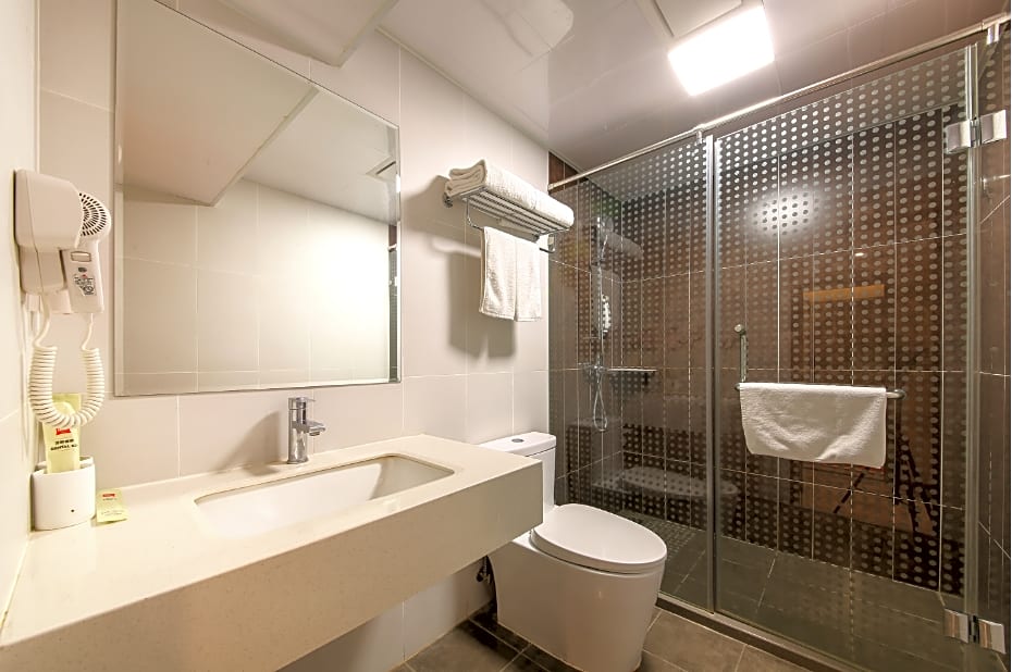 ibis Xi'an North Railway Station