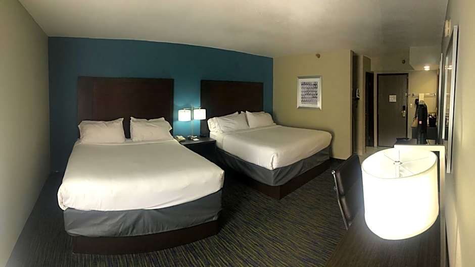 Holiday Inn Express & Suites Fayetteville University of Arkansas Area By IHG