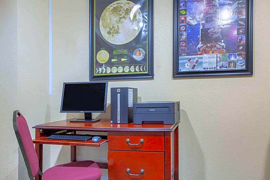 Space Coast Hotel Titusville-Kennedy Space Center