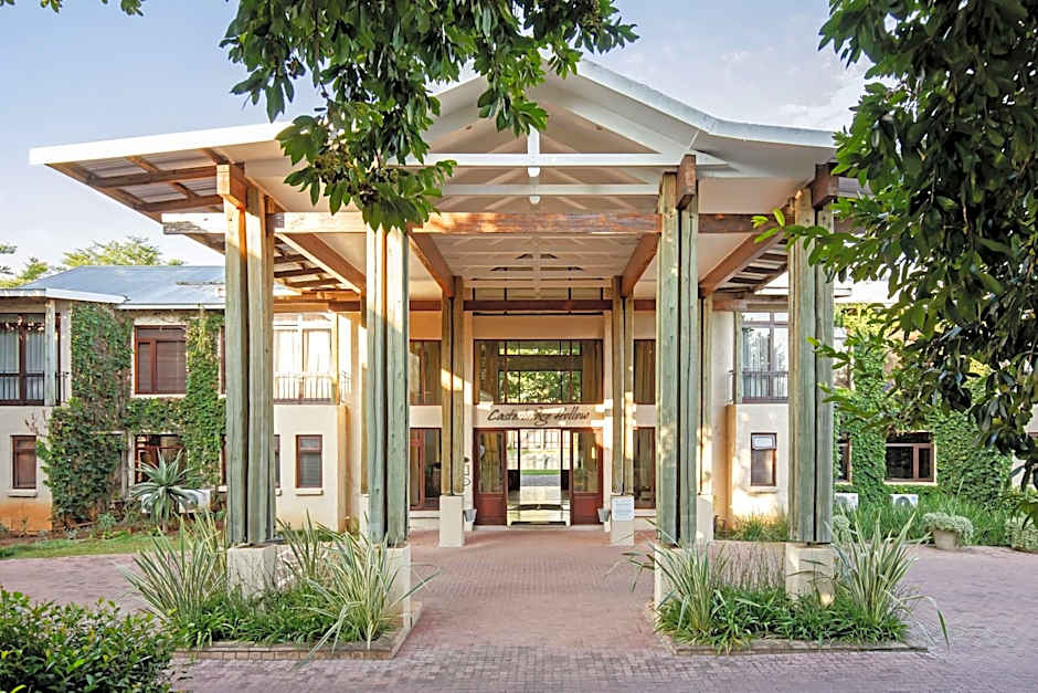 Casterbridge Hollow Boutique Hotel