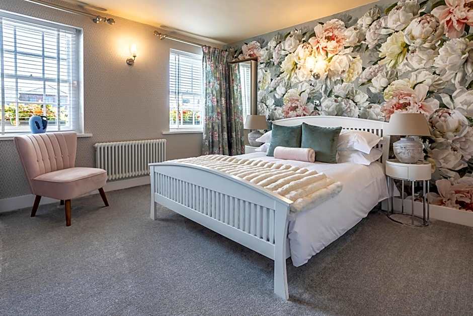 Georgian House Hotel