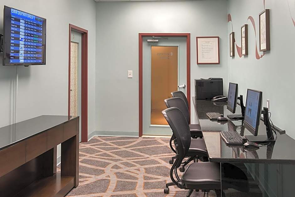 Newark Liberty International Airport Marriott