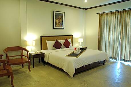 Deluxe Double or Twin Room