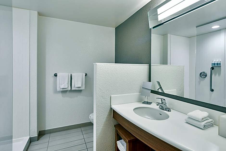 Courtyard by Marriott St. Petersburg Clearwater/Madeira Beach