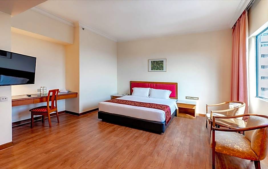 Crystal Crown Hotel Harbour View Port Klang