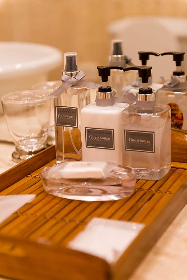 Five Burnham Guest House