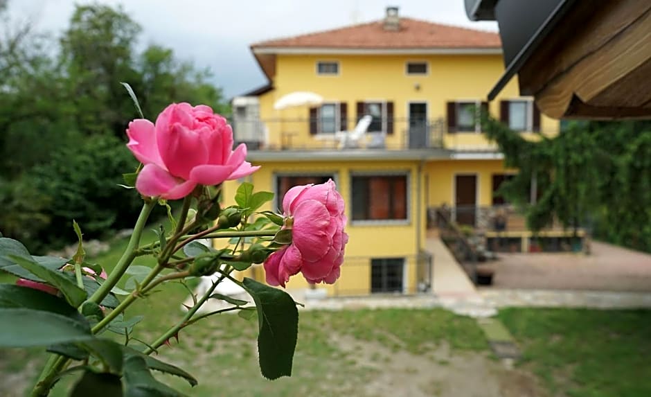 B&B Antiche Pietre – Bollengo, NY