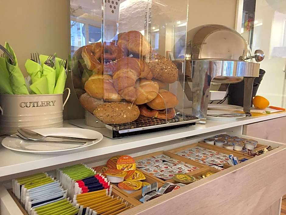 Town Hotel Wiesbaden - kleines Privathotel in Bestlage