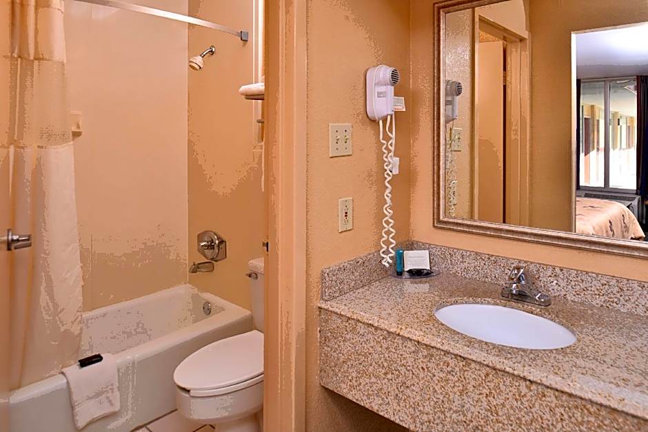 Americas Best Value Inn Pontotoc