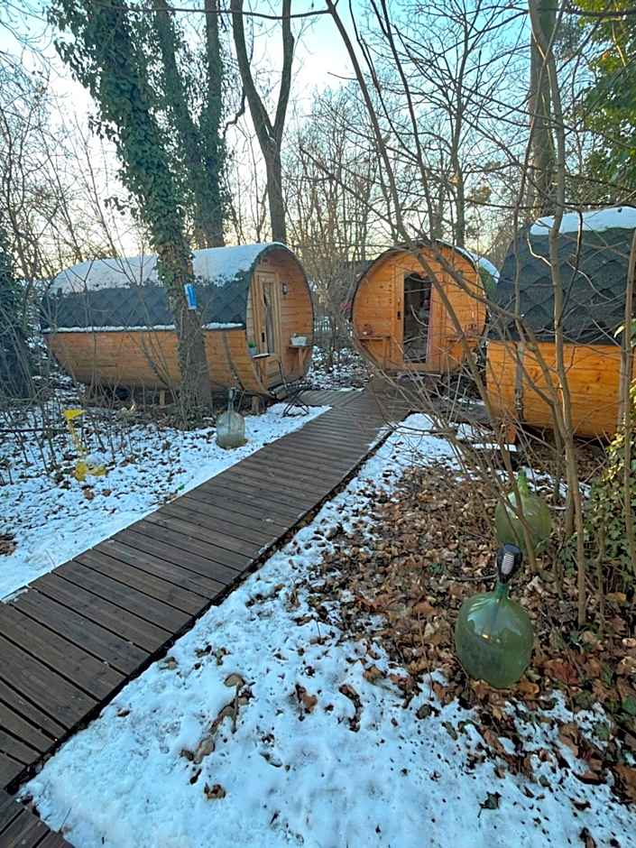 Schlaffass - Schlafen im Holzfass