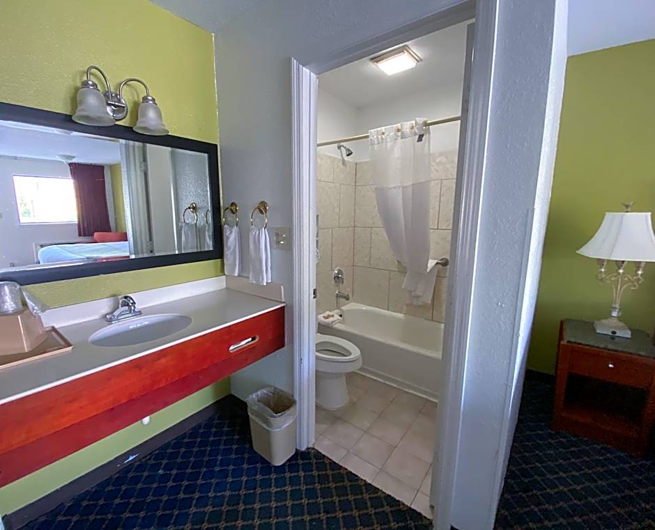 Royal Inn Richmond Hill- Savannah I-95