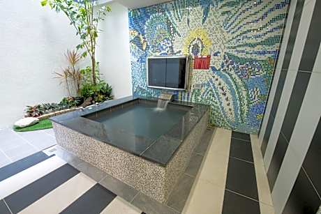 Superior Double Room with Hot Spring