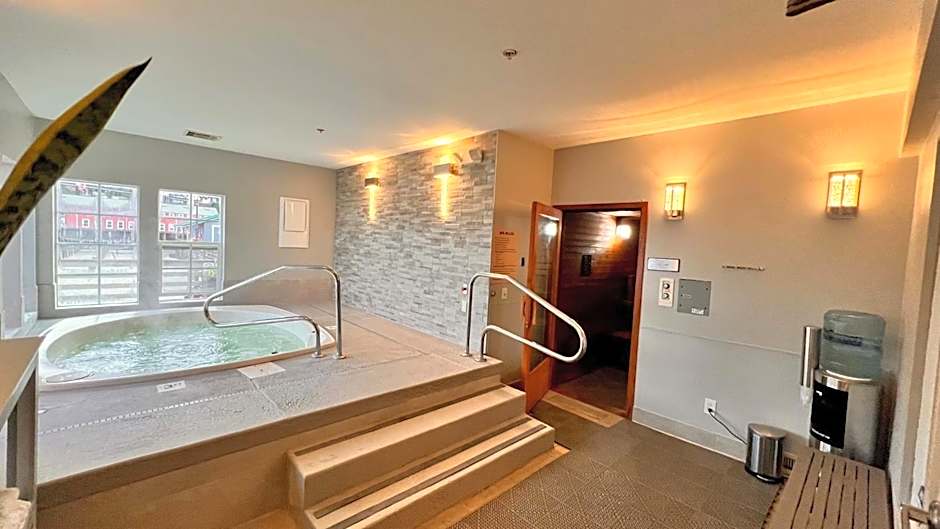 Cannery Pier Hotel & Spa