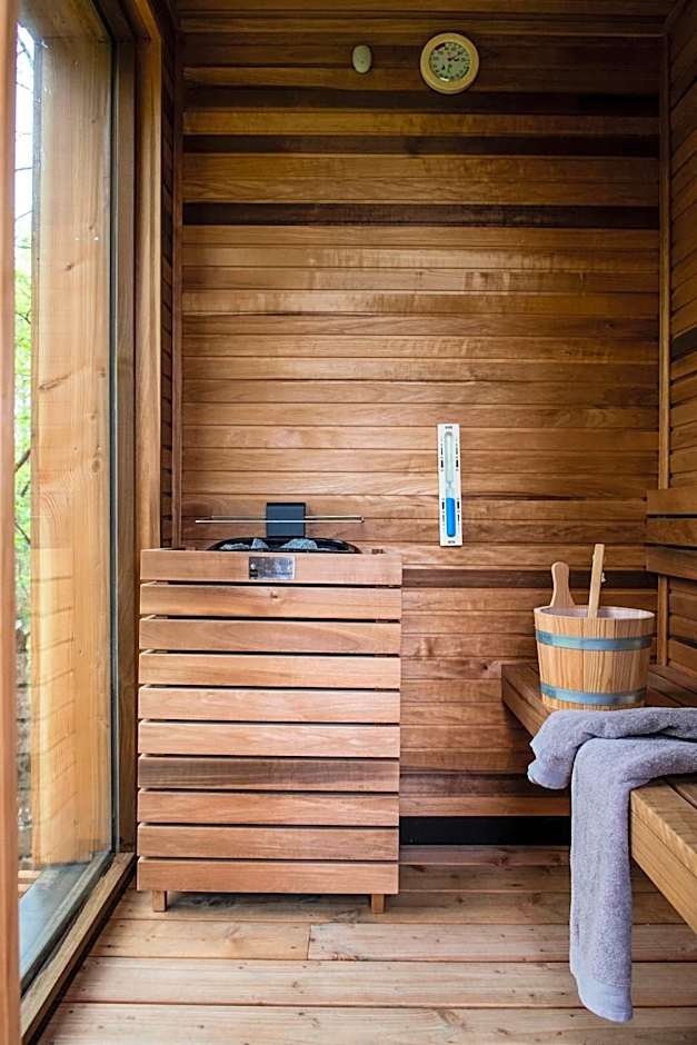 Loire Valley Lodges - Hotel