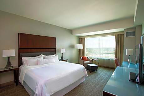 Premium Corner King Room