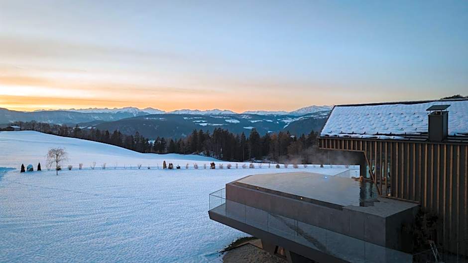 AEON Hotel - adults only Bed & Breakfast