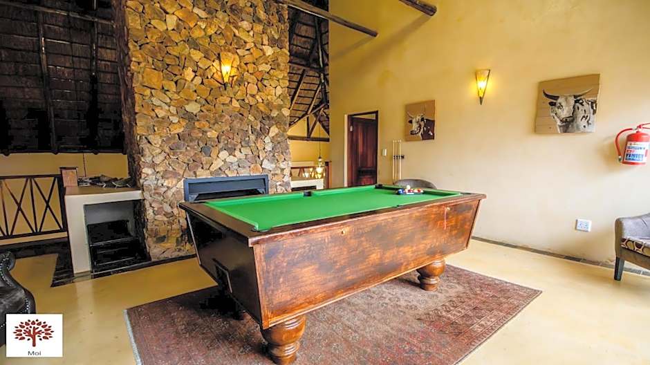 Zebula Golf and Wildlife Estate - The Milky Way Pax 12 - Moi Signature Luxury villa