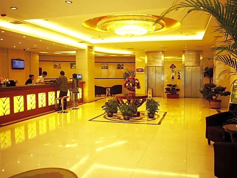 GreenTree Inn Nantong Stadium West Qingnian Road Business Hotel
