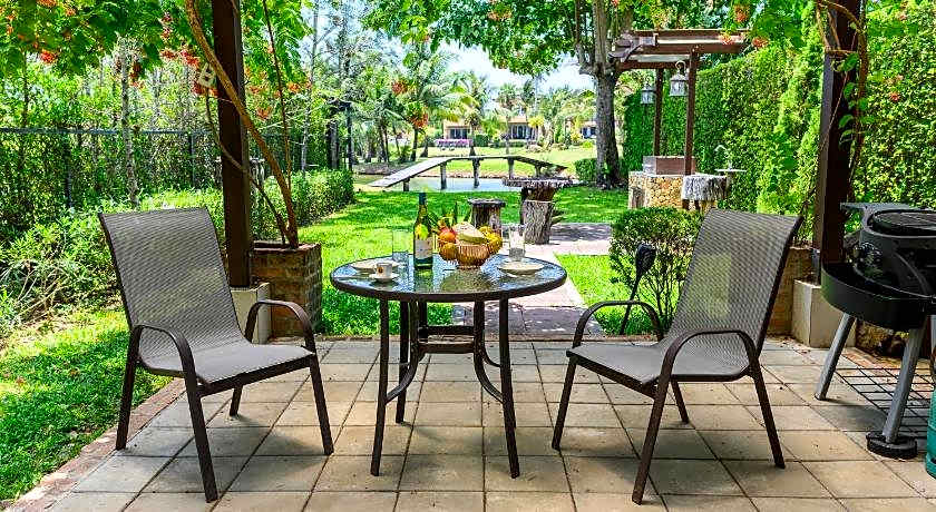 Koh Chang Beach Villas @ Siam Royal View