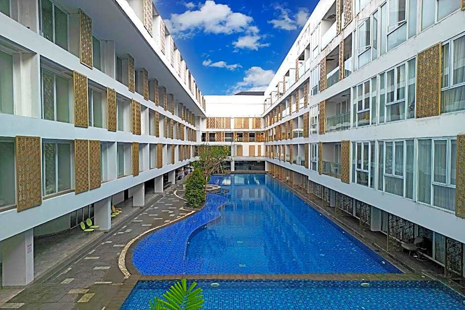 Sunday Hotel Arshika Sunset Road