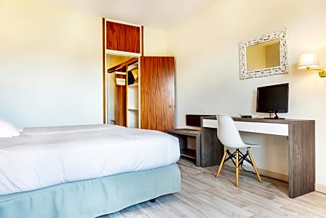 Double Room with Extra Bed