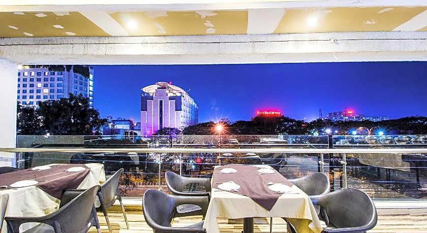 FabHotel Prime Avenue