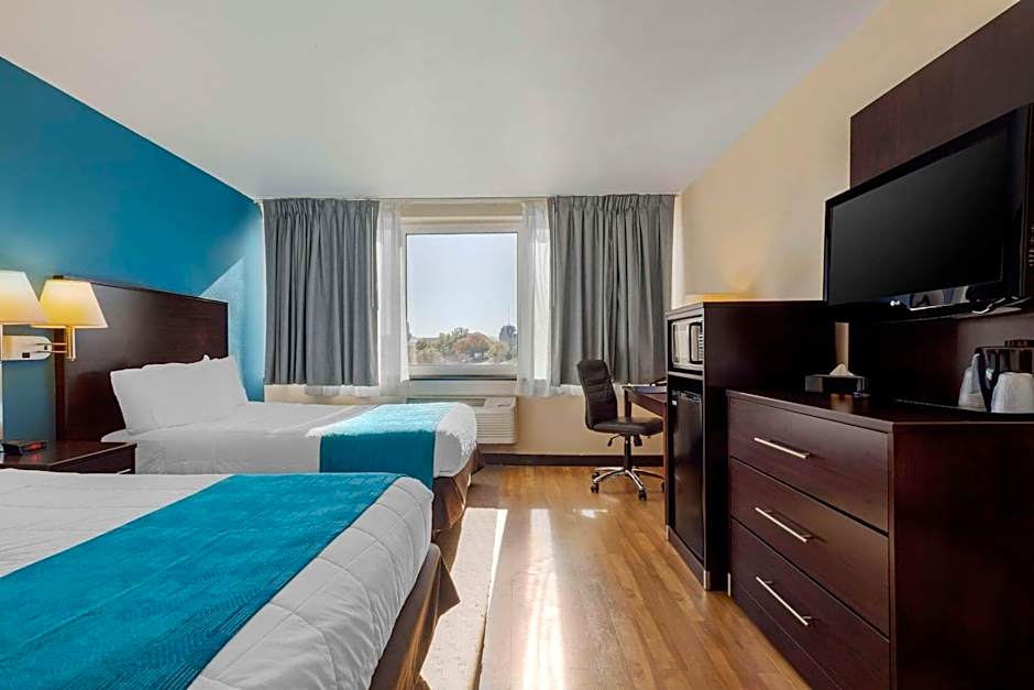 The Capitol Hotel