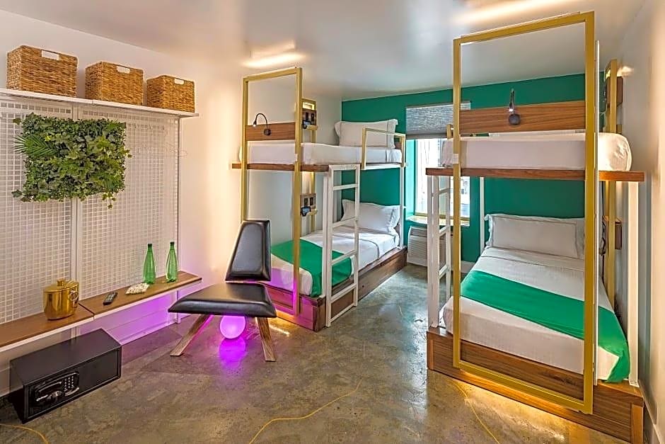 Artel Hotel Times Square