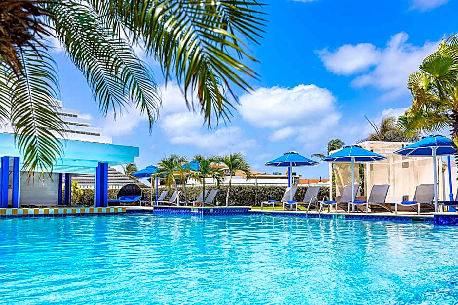 TRYP by Wyndham Aruba Adults Only Hotel